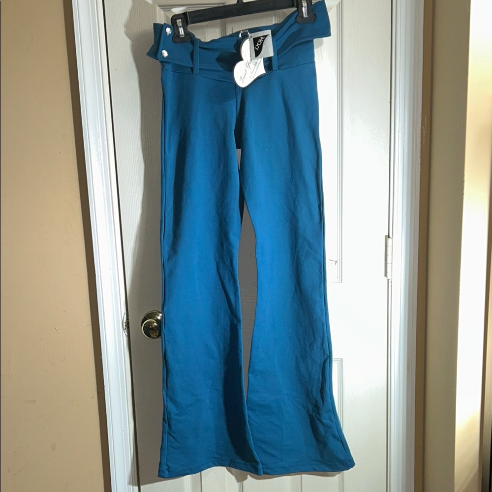 Couture Activewear by Janis Saffell Women's Belted Yoga Pants